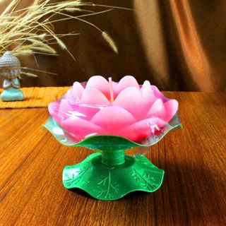 Nến Hình Hoa Sen Có Đế Bằng Lá 6x7Cm giá sỉ