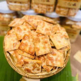 BÁNH LẠT ĐƯỜNG TUỔI THƠ: TÌM LẠI NGÀY THƠ ẤU ĐONG ĐẦY KÝ ỨC 350G -WINNIE HOUSE