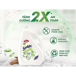 Nước rửa chén Sunlight Thiên nhiên Lô Hội 3.6kg chai
