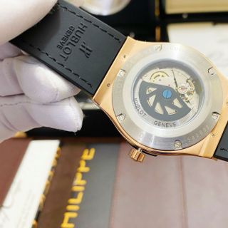 Đồng hồ nam H.u.b.l.o.t dây da