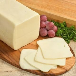 PHÔ MAI MOZZARELLA EMBORG KHỐI 2,3KG