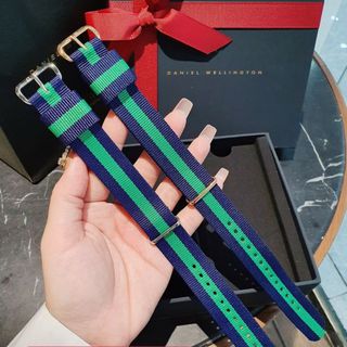 MÓN QUÀ QUỐC TẾ PHỤ NỮ SET ĐỒNG HỒ  NỮ CAO CẤP D W KÈM DÂY NATO FULLBOX
