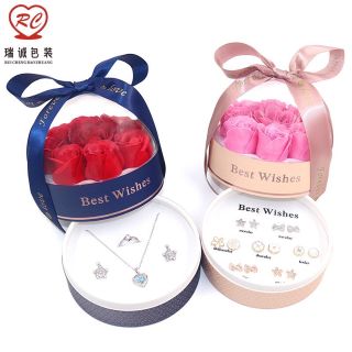 HỘP HOA QUẢ CẦU ĐỰNG QUÀ NGÀY QUỐC TẾ PHỤ NỮ