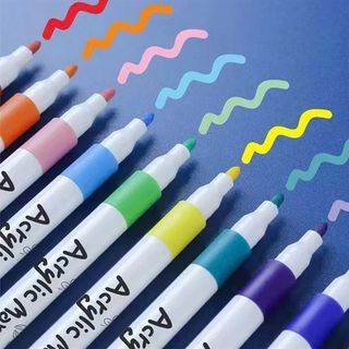 Hộp bút màu acryliic marker 24 cây