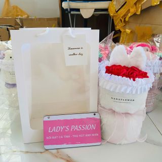 SET QUÀ TẶNG HOA SÁP THƠM TAI THỎ TẶNG KÈM TÚI 007 - LADY'S PASSION
