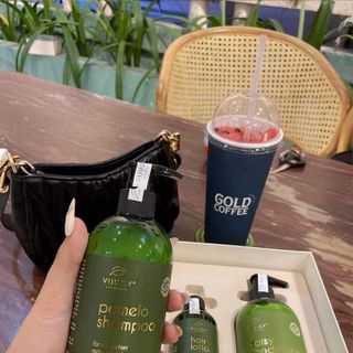 Dầu gội bưởi Vijuly