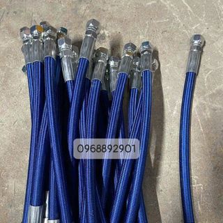 Ống Teflon Bọc Vải: Màu Xanh, Màu Đỏ