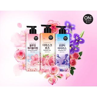 sưɑ~ Tắm Cao Cấp Hàn Quốc hương nước hoa On The Body Romantic Iris Hàn Quốc 900ml
