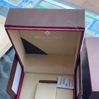 Hộp da Patek
