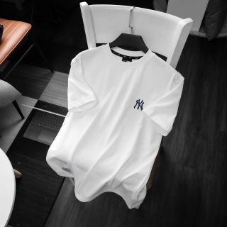 Áo thun nam .  Chất vải 💯 cotton 4c mịn đẹp co giãn thoải mái,thấm hút mồ hôi