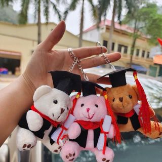 Móc khoá gấu tốt nghiệp