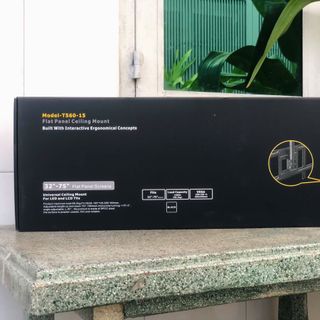Giá treo tivi thả trần T560-15 (32-75 inch) dùng cho tivi , biển hiệu, biển menu,...