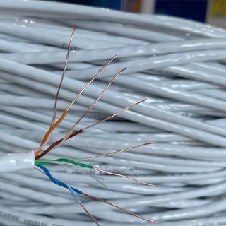 (Cuộn 305m). Cáp mạng, Dây mạng Cat5e Nasun MEDI 0111, dây màu trắng