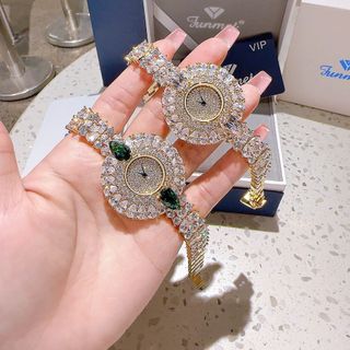 MÓN QUÀ QT PHỤ NỮ ĐỒNG HỒ NỮ CHÍNH HÃNG FUNMEI MẶT HOA VÀNG FULL ĐÁ PHA LÊ
