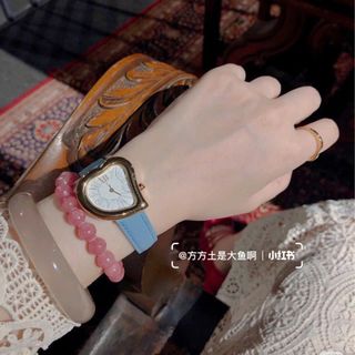 ĐỒNG HỒ NỮ CAO CẤP MỚI NHẤT YvSL DÂY DA MẶT TRÁI TIM