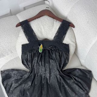 Đùi gấm ren thiết kế