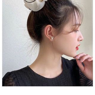 CỘT TÓC VẢI VOAN VIỀN
