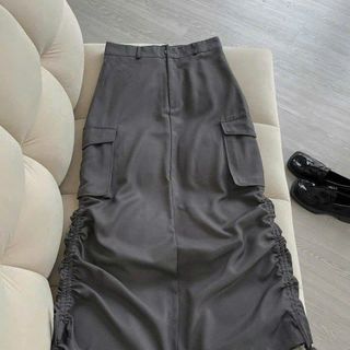 [SHOPPUMI] Chân váy dù cargo 2 màu đen và xám có dây rút SM Pumi