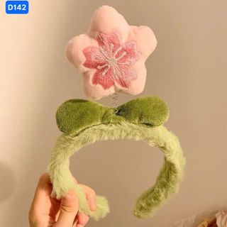 CÀI TÓC LÒ XO HOA ĐÀO