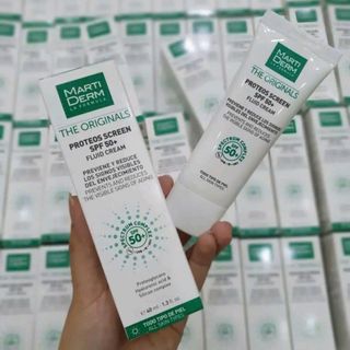 Kem chống nắng kiềm dầu Marti Derm