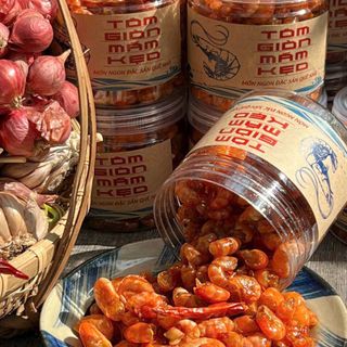 TÔM RIM MẮM KẸO NHÀ LÀM: GIÒN RỤM, ĐẬM ĐÀ, NGON TUYỆT CÚ MÈO 200G - WINNIE HOUSE