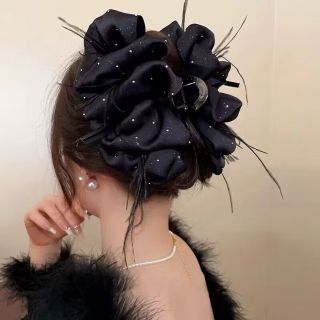 Kẹp Tóc Cho Nữ Tính Khí Thanh Lịch Lông Tua Rua Cá Mập Kẹp Tóc Thời Trang