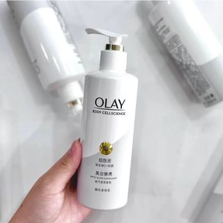 Sữa Dưỡng Thể OLAY Body B3 Vitamin C Optic Glow Radiance giúp cấp ẩm sáng da bật tone [XÁM]