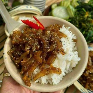 CÁ CƠM KHO SẤY TIÊU CHÂN ÁI VỊ MIỀN TÂY 250G - WINNIE HOUSE