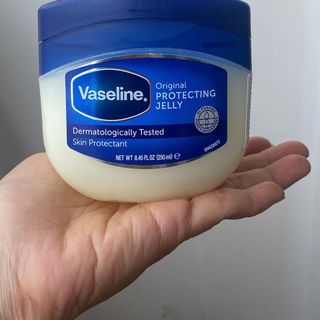 [Hàng chính hãng] SÁP DƯỠNG ẨM ĐA NĂNG VASELINE Original Protecting Jelly 250ml