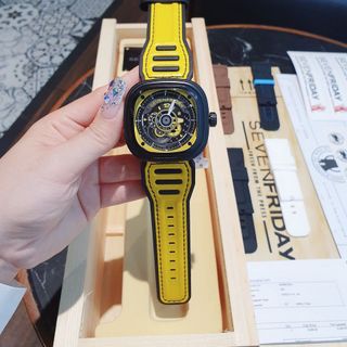 ĐỒNG HỒ NAM THỂ THAO SIÊU CẤP SEVEN THỨ SÁU MÁY AUTOMATIC VÀNG ĐEN TẶNG KÈM DÂY FULLBOX