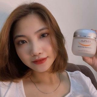 Kem Mặt Nạ Dưỡng Trắng Da A&plus A010 Chai 120ml