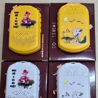 Máy niệm Phật mini đeo cổ 65 bài Pháp hay có jack cắm tai nghe
