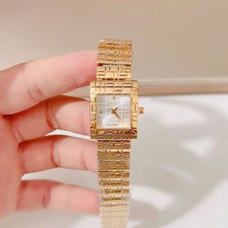 Đồng hồ mâu vuông nữ mới