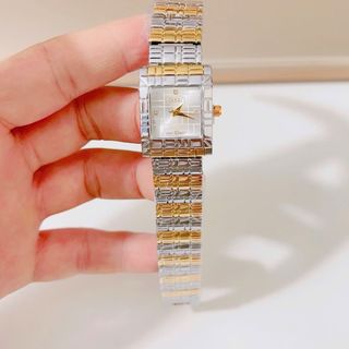 Đồng hồ mâu vuông nữ mới