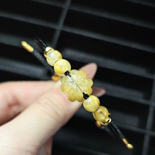 VÒNG THẠCH ANH TÓC VÀNG CỎ 4 LÁ MIX HẠT
