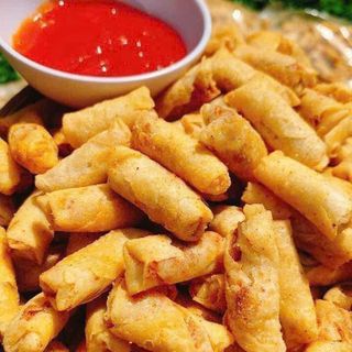 SNACK  CHẢ GIÒ PHOMAI SẤY CAY, ĂN VẶT "CHẤT", KHÔNG LO BÉO 300G - WINNIE HOUSE