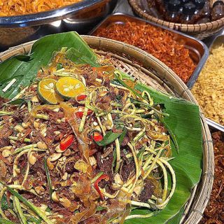 SET BÁNH DẺO SỢI TÔM KHÔ BÒ THẬP CẨM 400G - WINNIE HOUSE