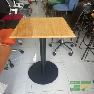 Bàn cafe vuông mặt gỗ chân sắt-Mã: BCF04GV