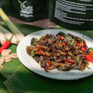 Dế sấy cay giòn | Lam's Farm đang tìm kiếm NPP - Đại Lý - CTV toàn quốc