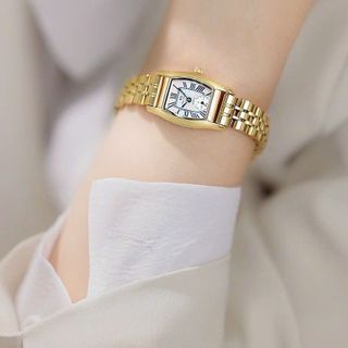 Đồng hồ nữ mẫu mới mặt ovan