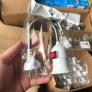 Đui đèn kèm phích cắm, đui đèn e27 thiết kế nhỏ gọn có lò xo uốn cong, xoay 360 độ
