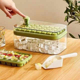 Hộp Khay Làm Đá Thông Minh 64 Viên