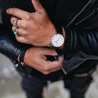 ĐỒNG HỒ NAM NỮ CAO CẤP DANIEL W CLASSIC DÂY DA MẶT TRÒN