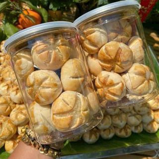 BÁNH BÔNG DỪA SẦU RIÊNG: HƯƠNG VỊ MIỀN TÂY SÔNG NƯỚC 300G - WINNIE HOUSE
