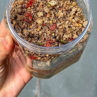 MUỐI TIÊU HỘT – CHẤM GÌ CŨNG NGON, CHẤM GÌ CŨNG GHIỀN 500G - WINNIE HOUSE