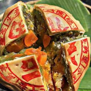 BÁNH PÍA DỪA TRÀ XANH HẠT SEN TINH HOA TRUYỀN THỐNG KẾT HỢP HIỆN ĐẠI 600G - WINNIE HOUSE