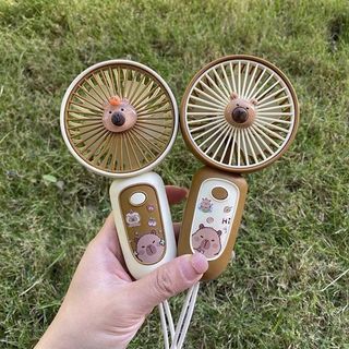 Quạt Tích Điện Mini Cầm Tay Hình Capy