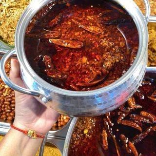 SATE TÔM KHÔ CHÁY TỎI SIÊU PHẨM, ĂN LÀ GHIỀN 400G - WINNIE HOUSE