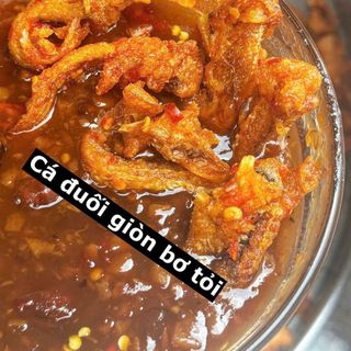 CÁ ĐUỐI CHIÊN GIÒN BƠ TỎI – NGON BẤT BẠI 250G - WINNIE HOUSE