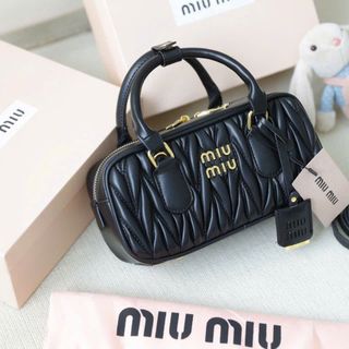 Túi xách nữ Miu.Miu Arcadie Matelassé 3503 - Hottrend 2025 - Sz 22 cm
